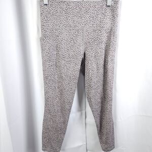 Athleta Womens Medium Gray Cheetah Print Salutations Stash Pocket Legging Tight